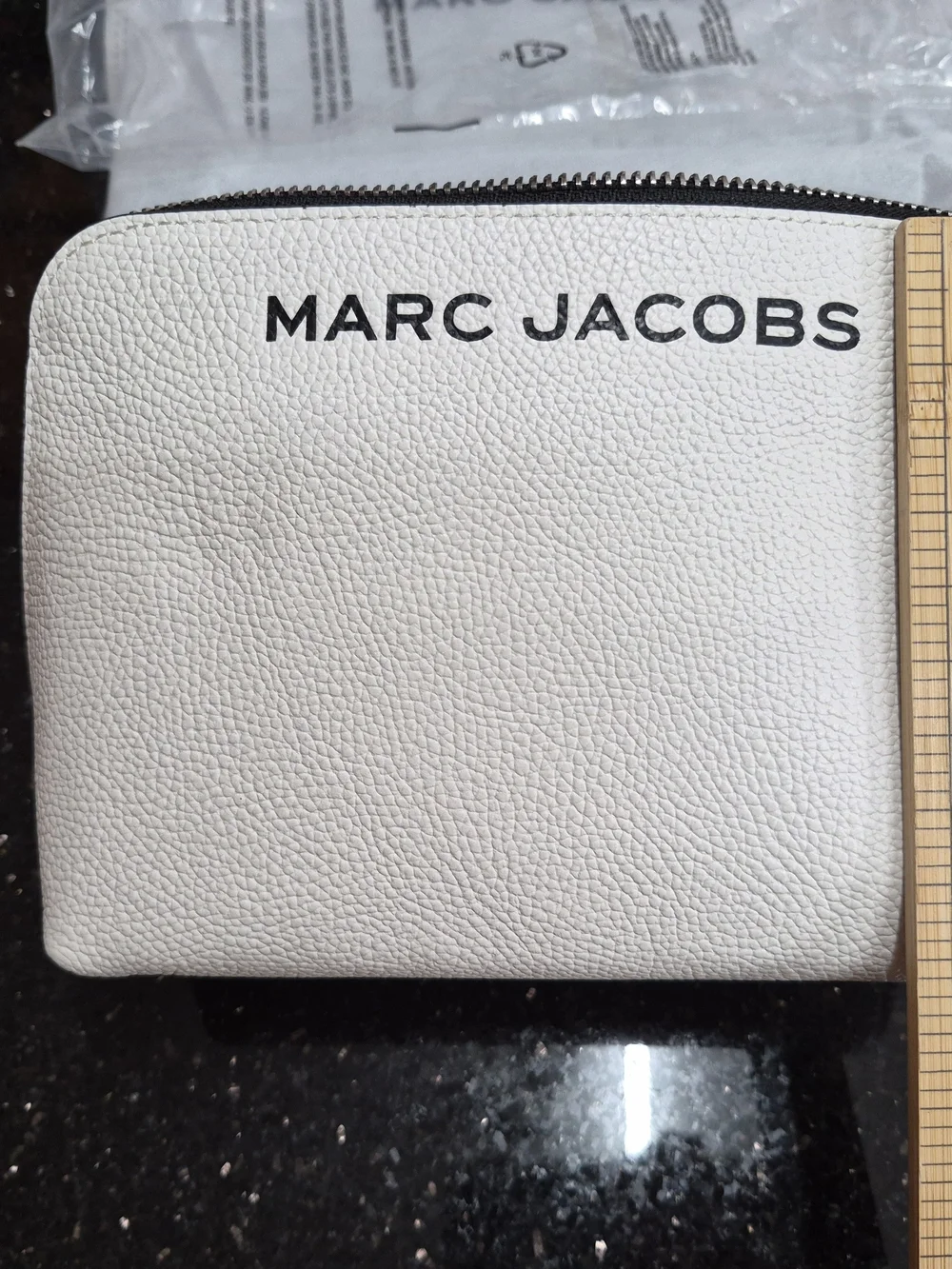 Marc Jacobs White Pebbled Leather Crossbody Bag